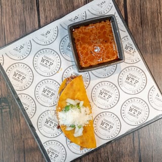 BEEF BIRRIA TACO