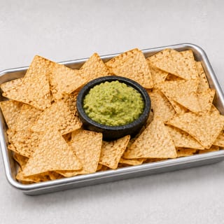 GUAC & CHIPS